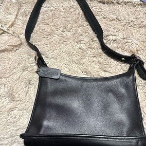 Black Leather Zip Pouch crossbody or shoulder excellent condition